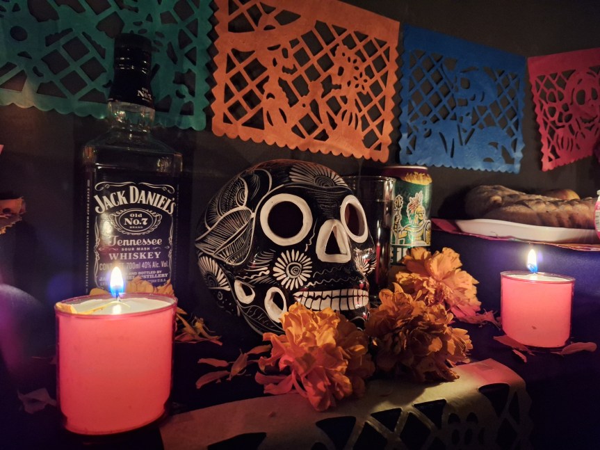 LA FIESTA DE LOS QUE NUNCA SE&nbsp;VAN