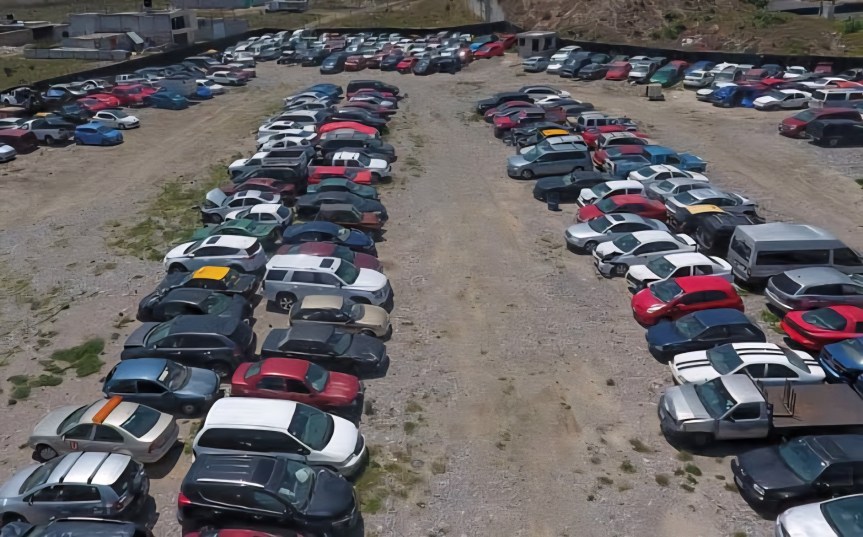 EL NEGOCIO MILLONARIO DE LOS&nbsp;CORRALONES