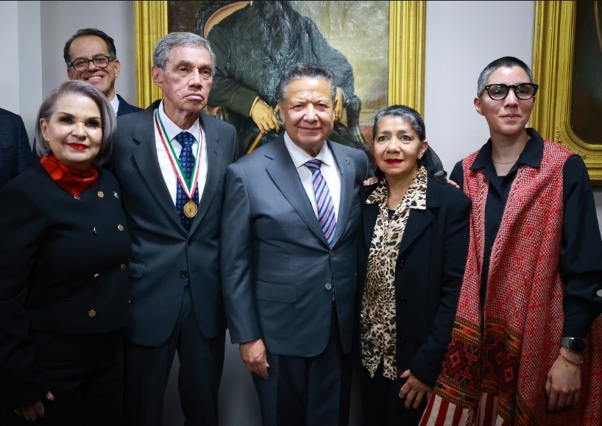 HIDALGO RECONOCE LA TRAYECTORIA DE JOSÉ VERGARA CON LA PRESEA PEDRO MARÍA ANAYA&nbsp;2025