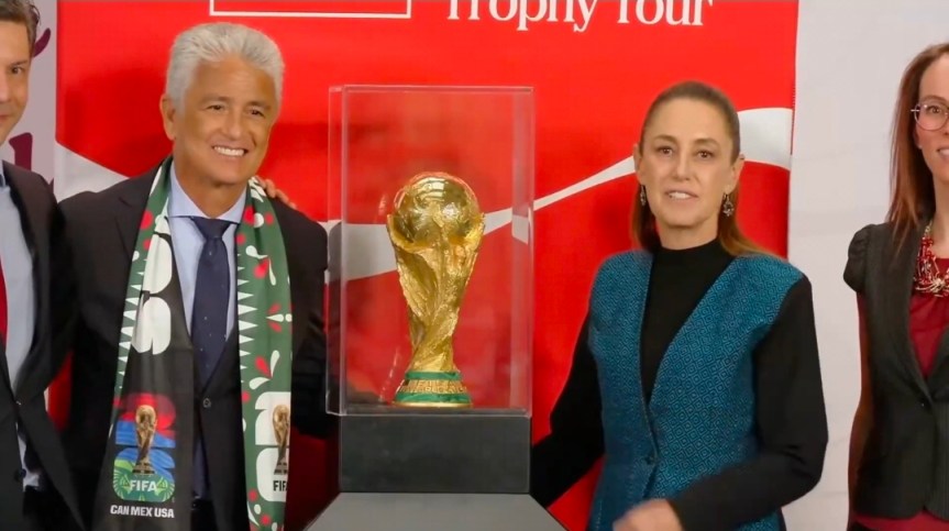 SHEINBAUM PRESENTA EL TROFEO DEL MUNDIAL 2026; MÉXICO SE PREPARA PARA RECIBIRLO EN 10&nbsp;CIUDADES