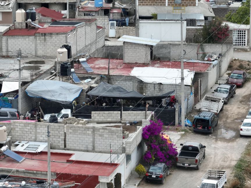 DESMANTELAN PELEA DE GALLOS EN PACHUCA; HAY 37 PERSONAS&nbsp;ASEGURADAS