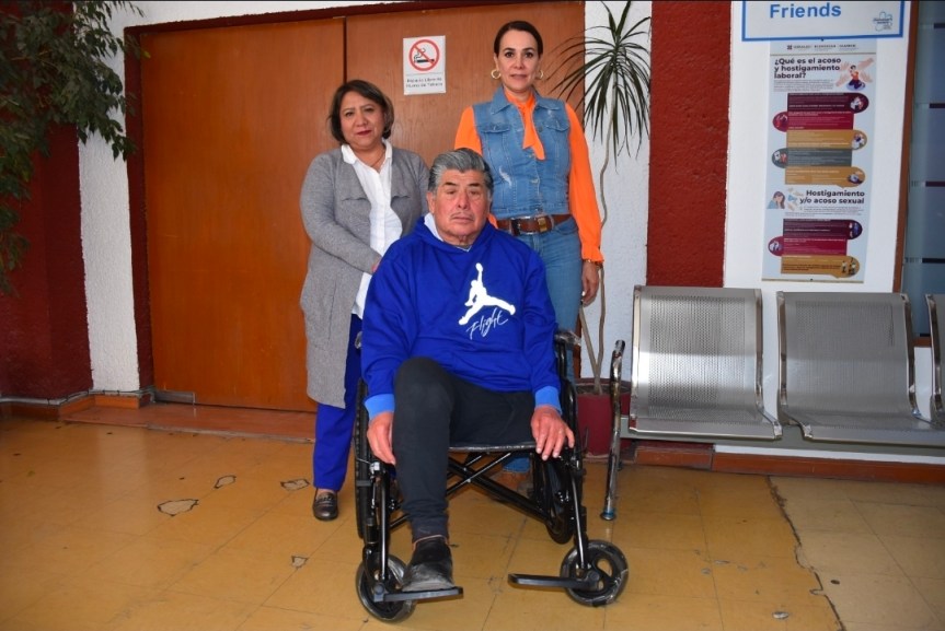 ENTREGAN AUXILIARES FUNCIONALES A ADULTOS MAYORES EN&nbsp;HIDALGO