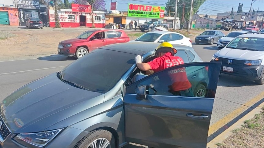 ATIENDEN A MUJER EMBARAZADA TRAS INCIDENTE VIAL EN LA&nbsp;MÉXICO–PACHUCA